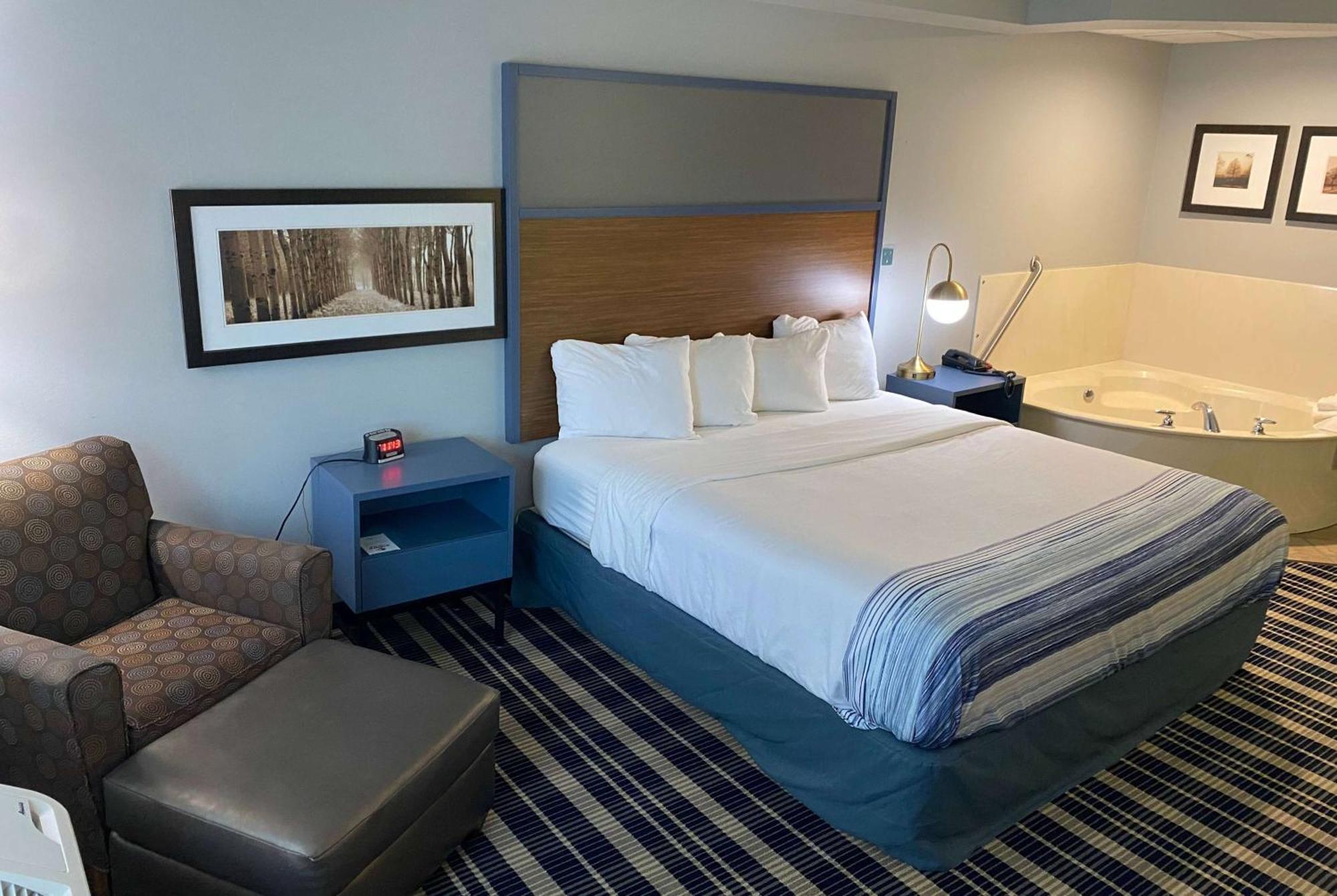 Americinn By Wyndham Chanhassen Dış mekan fotoğraf